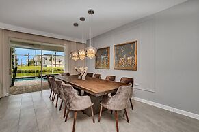 Champions Gate 9 Bedroom Villa with Pool & Spa