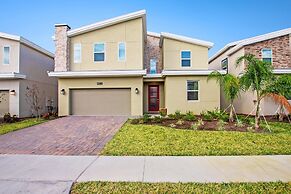 9 Bed 5 Ba Villa with Games, Pool & Spa