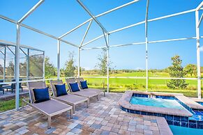 9 Bed 5 Ba Villa with Games, Pool & Spa