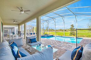 9 Bed 5 Ba Villa with Games, Pool & Spa