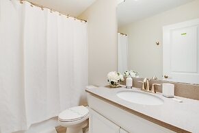 9 Bed 5 Ba Villa with Games, Pool & Spa