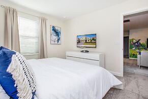 9 Bed 5 Ba Villa with Games, Pool & Spa