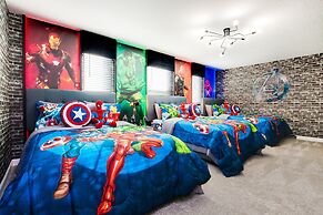 9 Bed 5 Ba Villa with Games, Pool & Spa