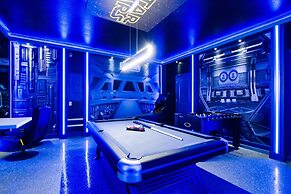 9 Bed 5 Ba Villa with Games, Pool & Spa