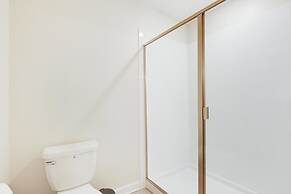 9 Bed 5 Ba Villa with Games, Pool & Spa