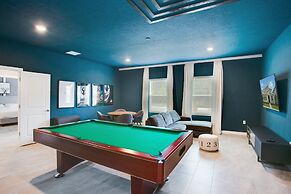 9BR Villa with Game Room & Theater