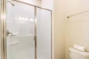 8917stin New Luxury Furnished 5 Bedroom 4 Bathroom