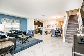 8917stin New Luxury Furnished 5 Bedroom 4 Bathroom