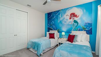 6 Bed 5 Ba Villa with Game Room, Pool & Spa