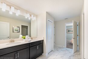 Ultimate 8 Bedroom Champions Gate Villa 8831in