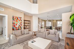 Modern Magic Village Resort Townhouse 3131bra