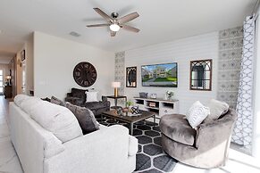 Champions Gate Resort 6 Bdrm Home