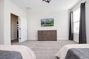 Champions Gate Resort 6 Bdrm Home