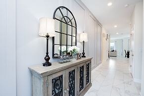 Champions Gate Resort 6 Bdrm Home