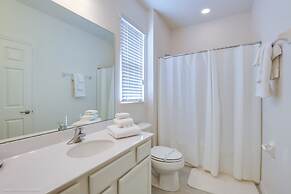 14 Bdrm 11 BA Sleeps 30