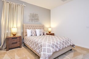 14 Bdrm 11 BA Sleeps 30