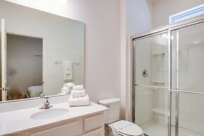 14 Bdrm 11 BA Sleeps 30