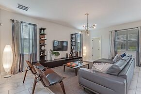 6 Bdrmgolf Coursegated Resort