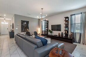 6 Bdrmgolf Coursegated Resort