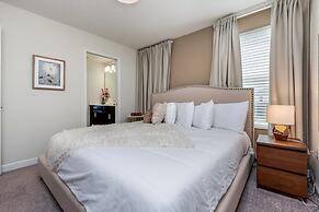 6 Bdrmgolf Coursegated Resort