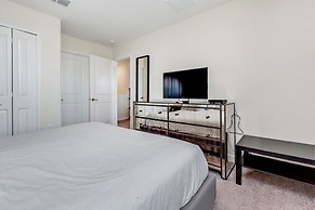 6 Bdrmgolf Coursegated Resort