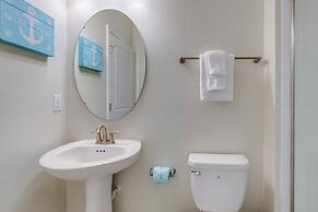 6 Bdrmgolf Coursegated Resort