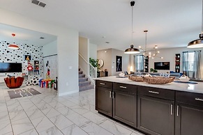 6 Bdrmgolf Coursegated Resort