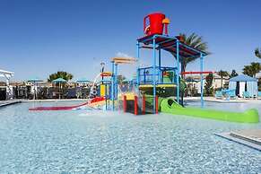 Elegant, Beautiful 5 Bed 5,5 Bath House w Pool 1879