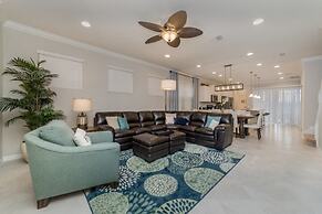 Elegant, Beautiful 5 Bed 5,5 Bath House w Pool 1879