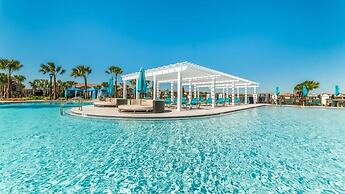 Elegant, Beautiful 5 Bed 5,5 Bath House w Pool 1879