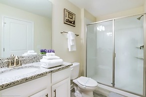 6 Bedroom 5 Bathroom Vacation Home