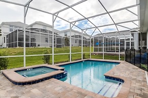 6 Bedroom 5 Bathroom Vacation Home