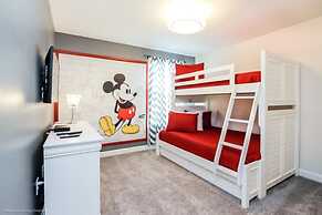 6 Bedroom 5 Bathroom Vacation Home