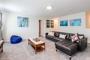 6 Bedroom 5 Bathroom Vacation Home