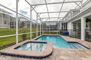 6 Bedroom 5 Bathroom Vacation Home