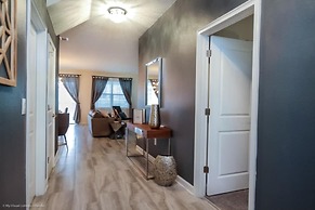 6 Bedroom 5 Bathroom Vacation Home