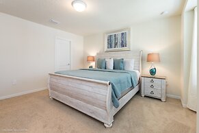 4bed 3Ba Home With Pool at Windsor