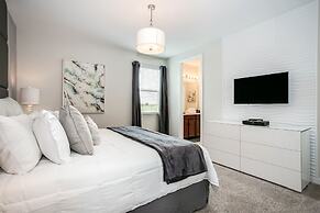 9 BD 6.5 BH With Pool, Spa and GR