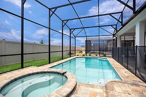 9 BD 6.5 BH With Pool, Spa and GR