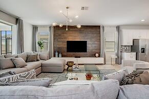 9 BD 6.5 BH With Pool, Spa and GR