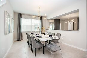 9 BD 6.5 BH With Pool, Spa and GR