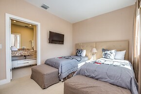 Magic Village Resort 4 Bdrm Townhome