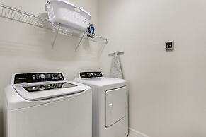 6bed 4Ba Villa Game Room Pool Spa