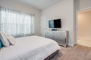 4 Bed 3 Ba Champions Gate Pool Home