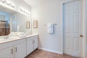 9 Bdrm 6,5 B Villa W Private Pool