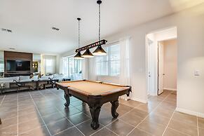 9 Bdrm 6,5 B Villa W Private Pool