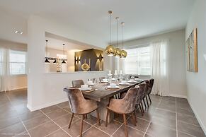 9 Bdrm 6,5 B Villa W Private Pool