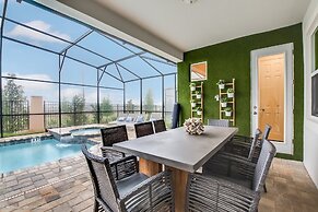 9 Bdrm 6,5 B Villa W Private Pool