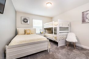 Relaxing 4bed 3Ba Champions Gate Pool