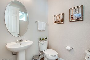 Spectacular 6 Bedroom 5 Bathroom House